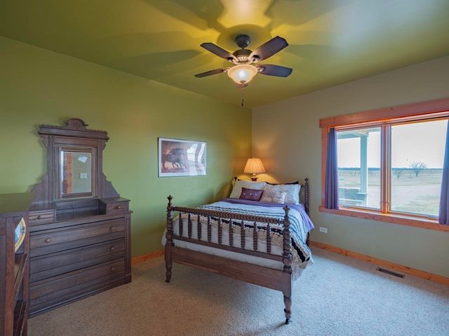 1335 Quartz Rd, Minneapolis, KS 67467