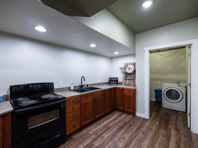 1335 Quartz Rd, Minneapolis, KS 67467