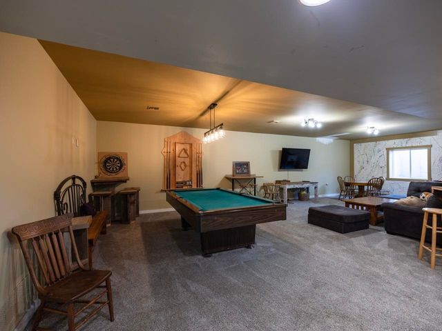 1335 Quartz Rd, Minneapolis, KS 67467