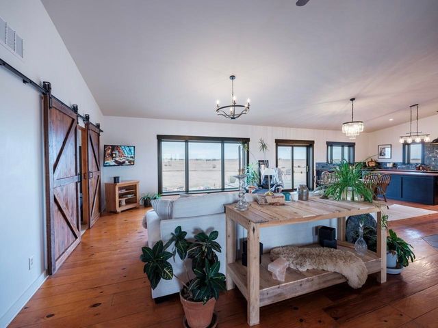 1335 Quartz Rd, Minneapolis, KS 67467