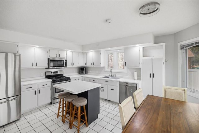 11790 Redwood Street NW, Coon Rapids, MN 55448