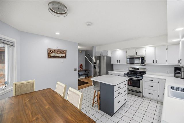 11790 Redwood Street NW, Coon Rapids, MN 55448