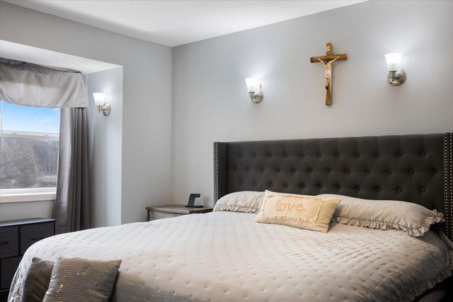 11790 Redwood Street NW, Coon Rapids, MN 55448