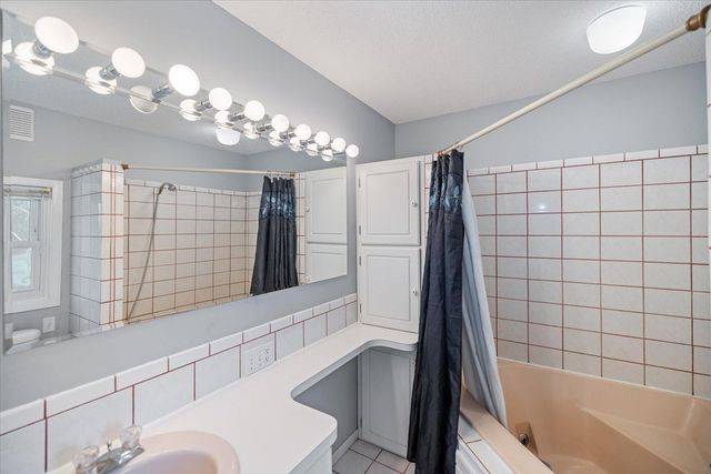 11790 Redwood Street NW, Coon Rapids, MN 55448