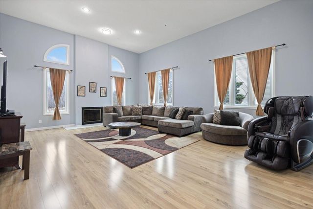 11790 Redwood Street NW, Coon Rapids, MN 55448