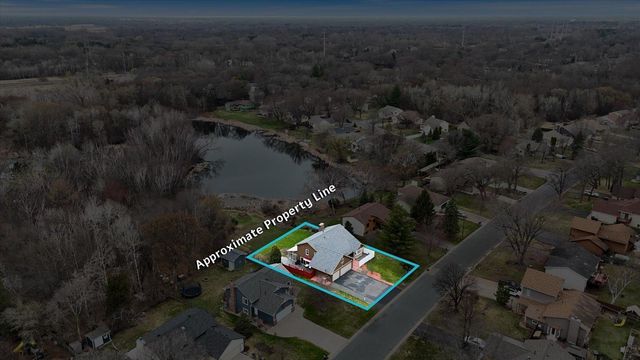 11790 Redwood Street NW, Coon Rapids, MN 55448
