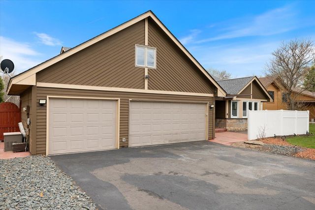 11790 Redwood Street NW, Coon Rapids, MN 55448