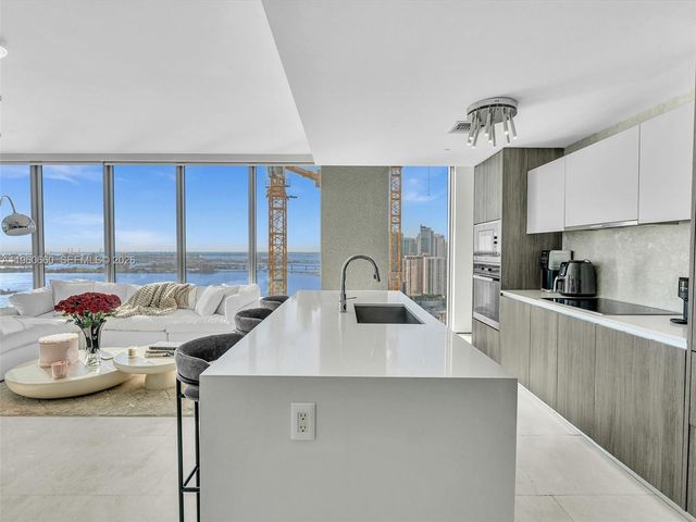 2900 NE 7th Ave 3307, Miami, FL 33137