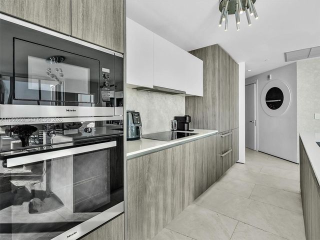 2900 NE 7th Ave 3307, Miami, FL 33137