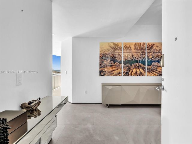 2900 NE 7th Ave 3307, Miami, FL 33137