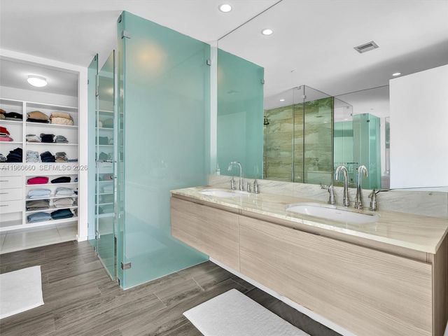 2900 NE 7th Ave 3307, Miami, FL 33137