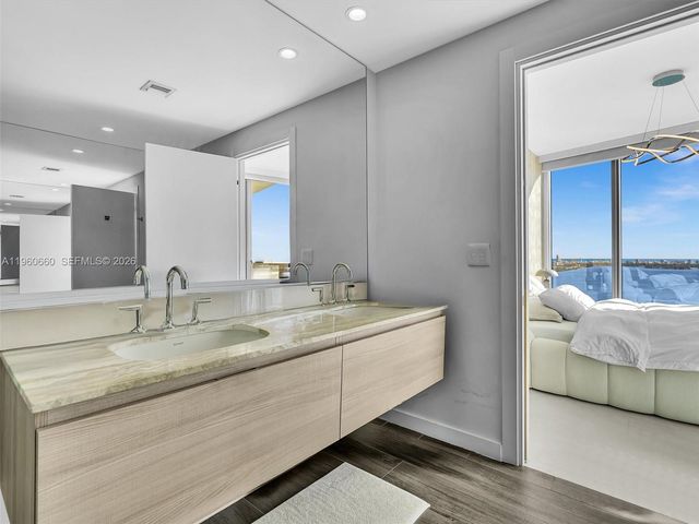 2900 NE 7th Ave 3307, Miami, FL 33137