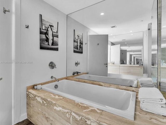 2900 NE 7th Ave 3307, Miami, FL 33137