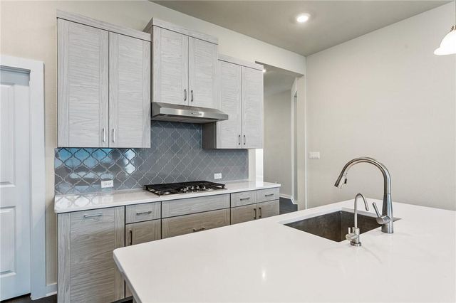 216 Upland DR, Georgetown, TX 78628