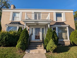 6950 Dempster Street, Morton Grove, IL 60053