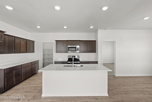 5357 E Aquila Ave, Post Falls, ID 83854