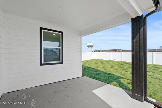 5357 E Aquila Ave, Post Falls, ID 83854