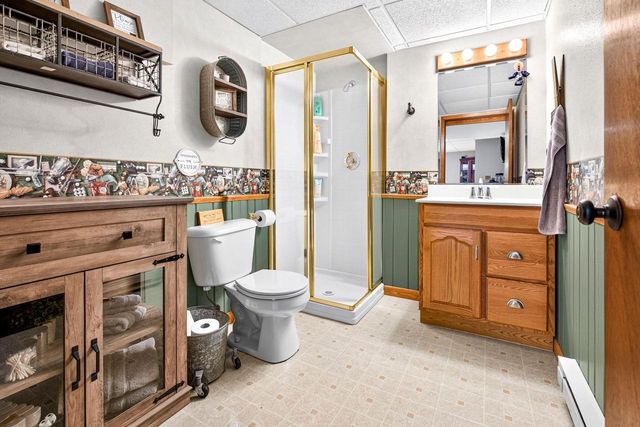 1155 W CECIL STREET, Neenah, WI 54956
