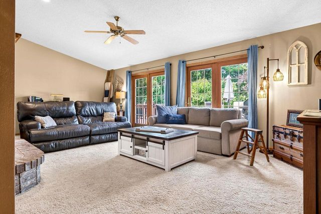 1155 W CECIL STREET, Neenah, WI 54956