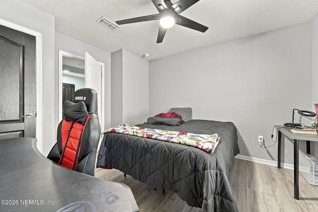 2232 WILLOW GLEN Lane, Green Cove Springs, FL 32043