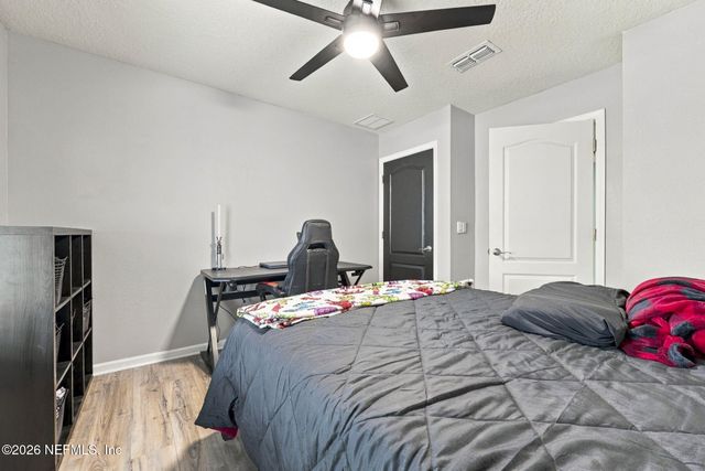 2232 WILLOW GLEN Lane, Green Cove Springs, FL 32043