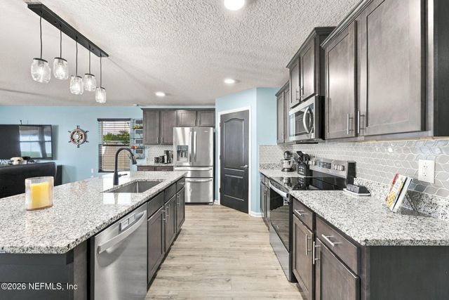 2232 WILLOW GLEN Lane, Green Cove Springs, FL 32043