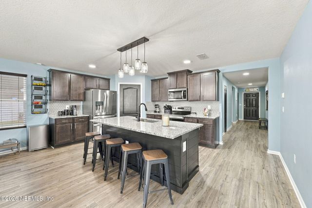 2232 WILLOW GLEN Lane, Green Cove Springs, FL 32043