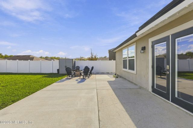 2232 WILLOW GLEN Lane, Green Cove Springs, FL 32043
