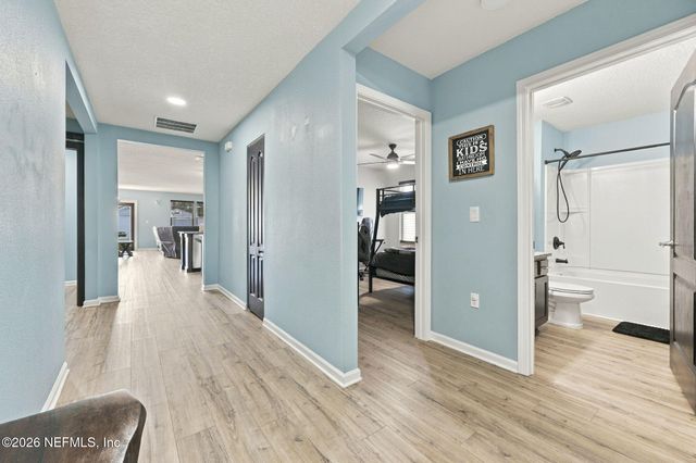 2232 WILLOW GLEN Lane, Green Cove Springs, FL 32043