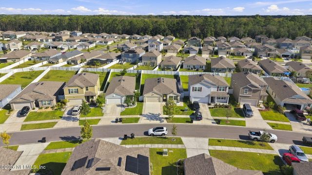 2232 WILLOW GLEN Lane, Green Cove Springs, FL 32043