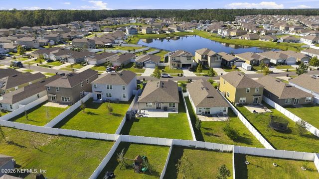2232 WILLOW GLEN Lane, Green Cove Springs, FL 32043