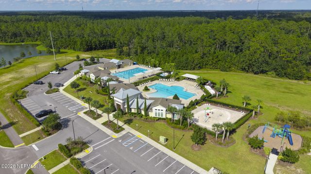 2232 WILLOW GLEN Lane, Green Cove Springs, FL 32043