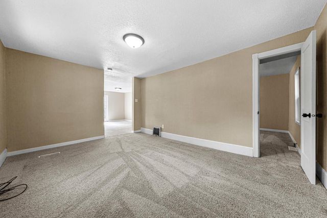 120 4th Avenue SW, Faribault, MN 55021