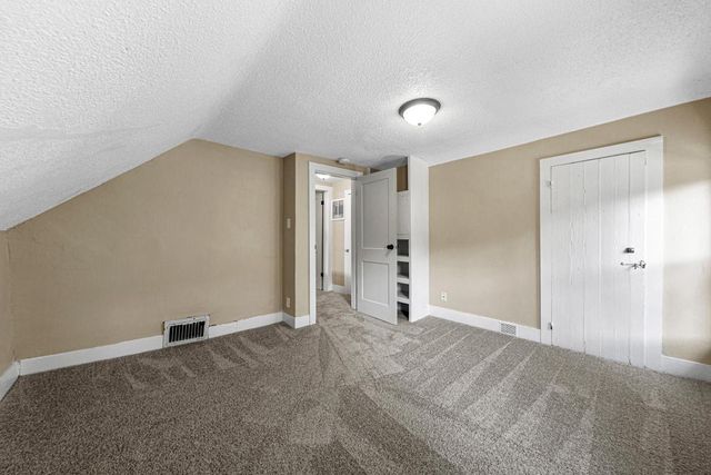 120 4th Avenue SW, Faribault, MN 55021