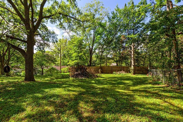 120 4th Avenue SW, Faribault, MN 55021