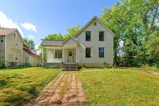 120 4th Avenue SW, Faribault, MN 55021