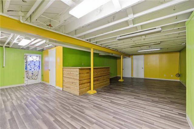 6137 Cernech Road, Kansas City, KS 66104