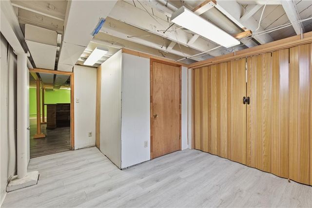 6137 Cernech Road, Kansas City, KS 66104