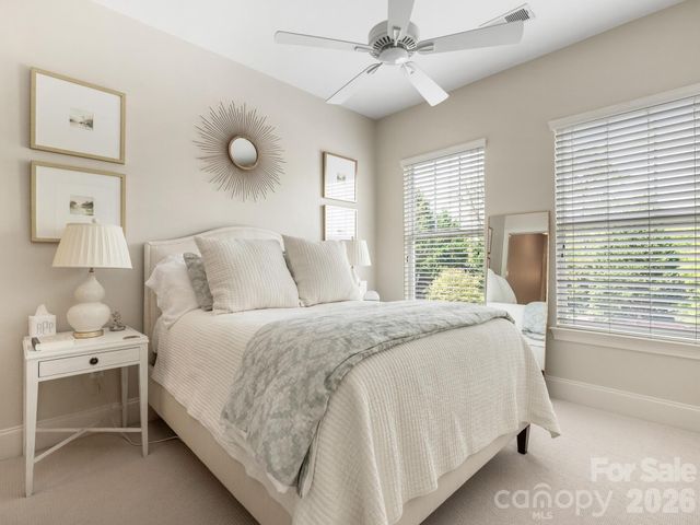 2964 Selwyn Avenue 209, Charlotte, NC 28209