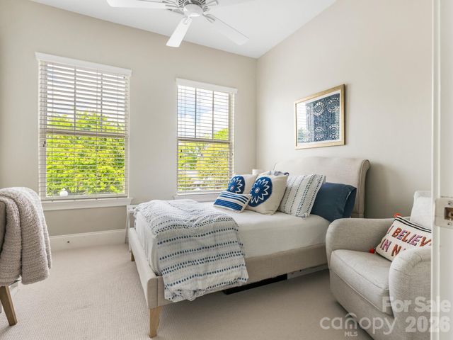 2964 Selwyn Avenue 209, Charlotte, NC 28209