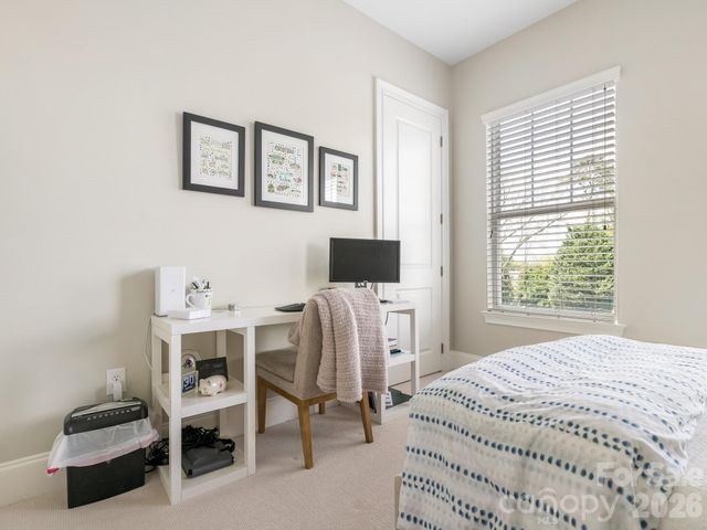 2964 Selwyn Avenue 209, Charlotte, NC 28209