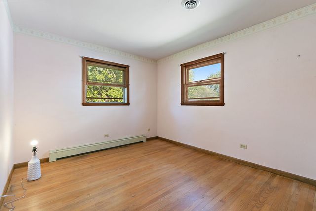 340 Illinois Street, Dundee, IL 60118
