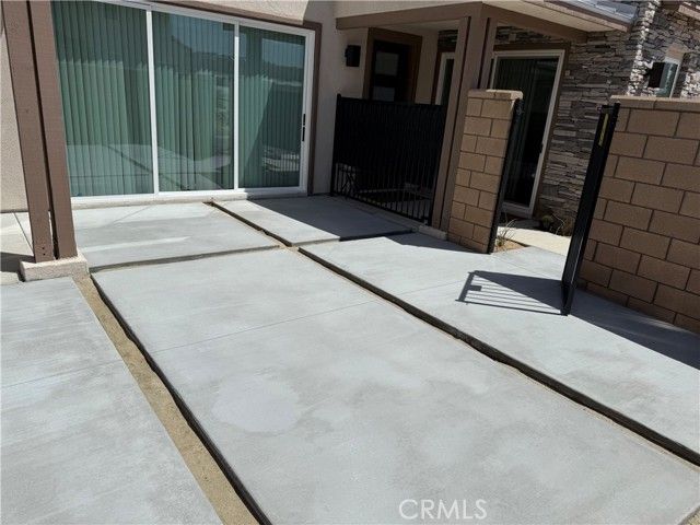 75225 Aldrich, Palm Desert, CA 92211