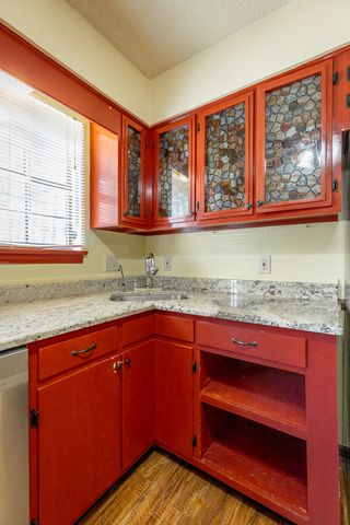 1341 Village Green Drive, Hixson, TN 37343
