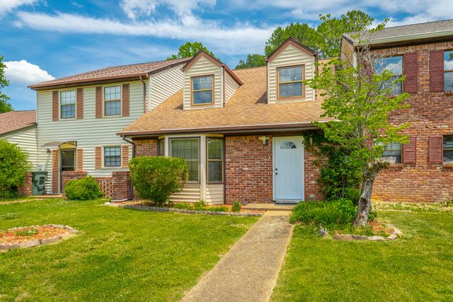1341 Village Green Drive, Hixson, TN 37343
