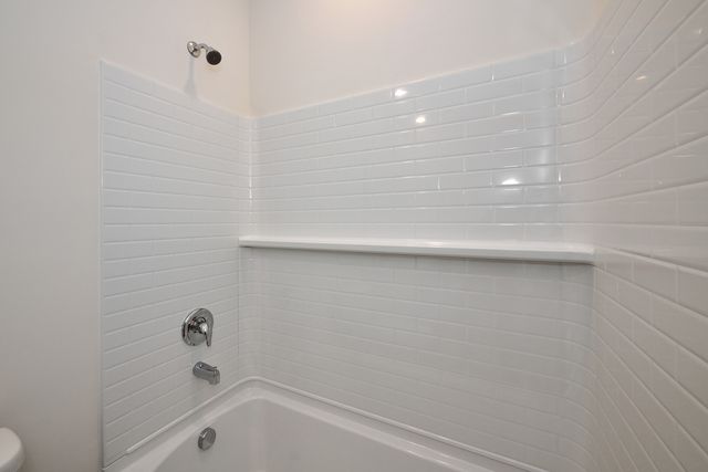 1179 Wood Lily Lane 1179, Bartlett, IL 60103