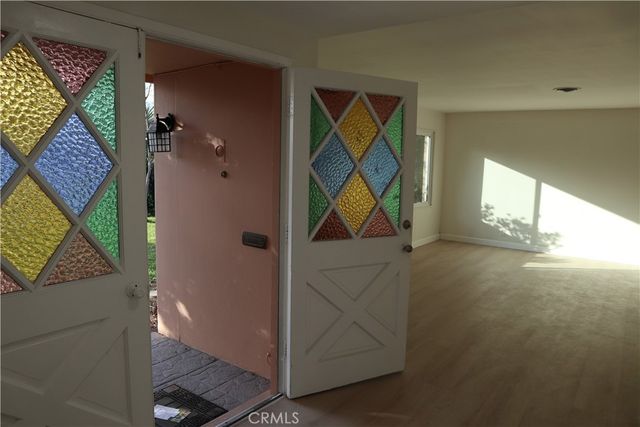 1124 N Soldano Drive, Azusa, CA 91702