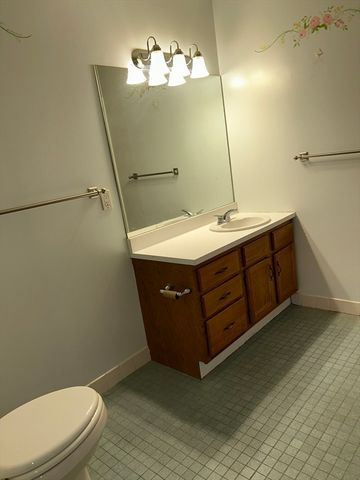 154 Lynnway 210, Lynn, MA 01902