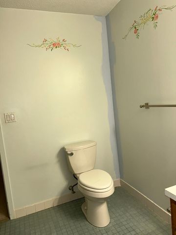 154 Lynnway 210, Lynn, MA 01902