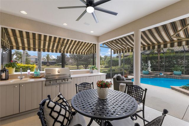 7012 TWIN HILLS TERRACE, Lakewood Ranch, FL 34202